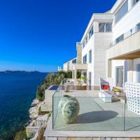 Villa Onyx