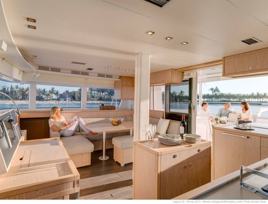 Yachts - Catamaran