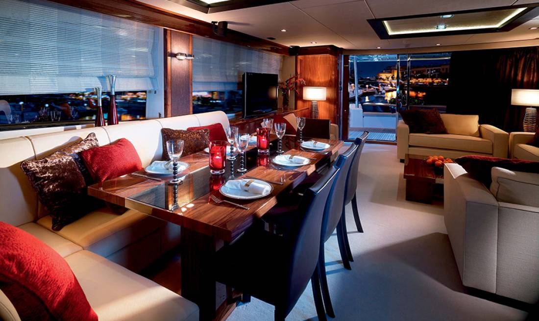 Yachts - Motor Yacht