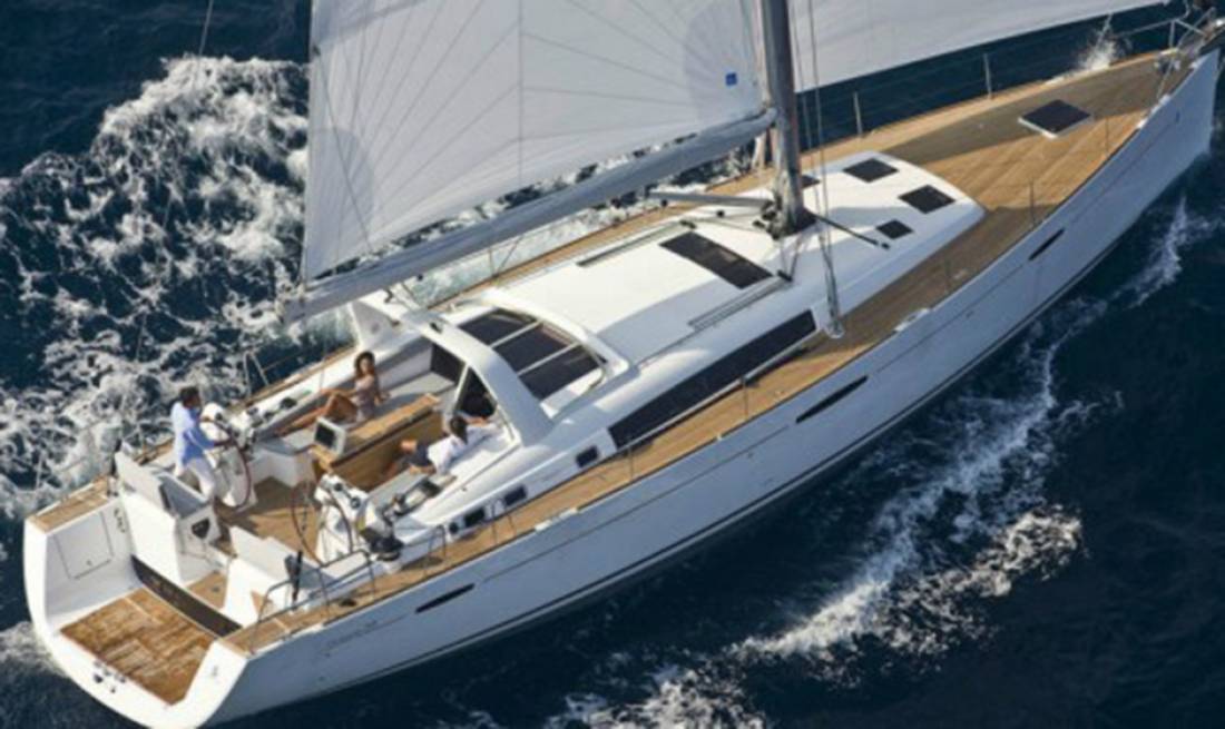 Yachts - Sail boat