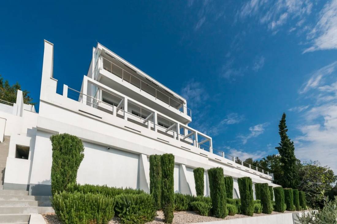 Hotels&Villas