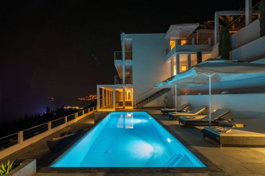 Hotels&Villas