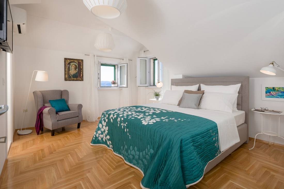 Hotels&Villas