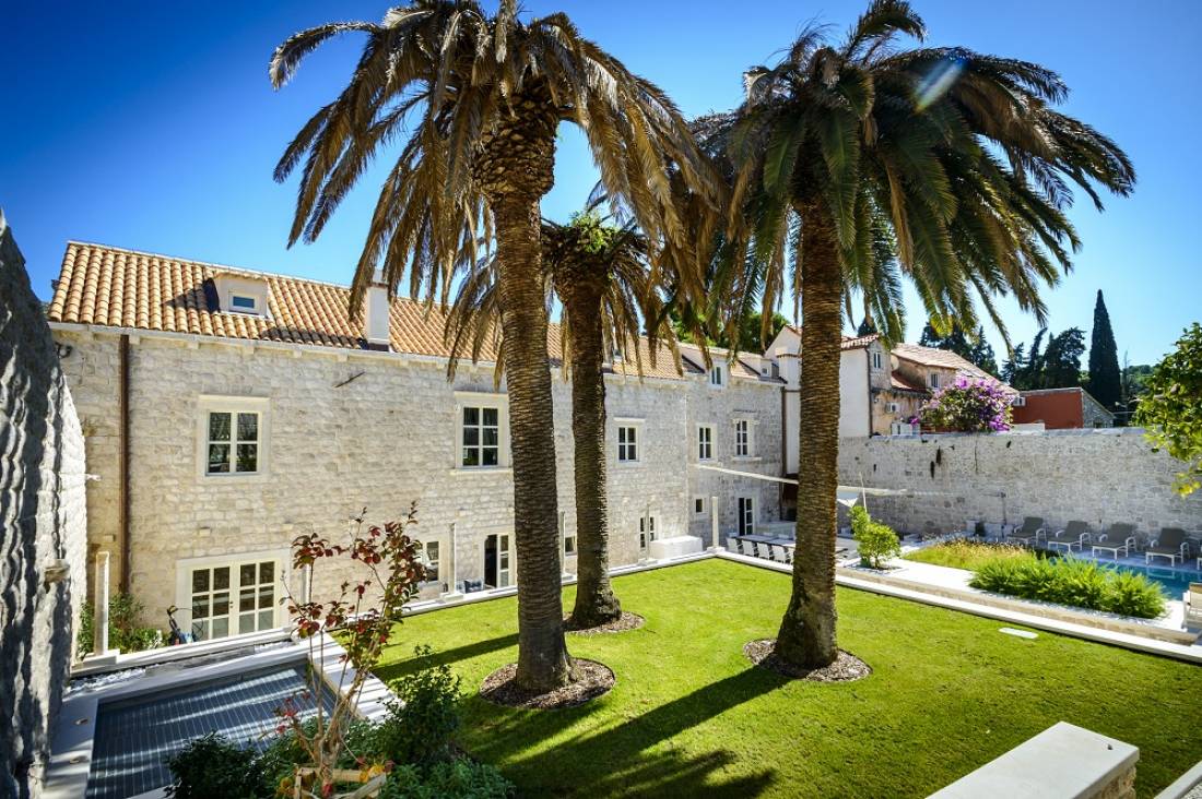 Hotels&Villas