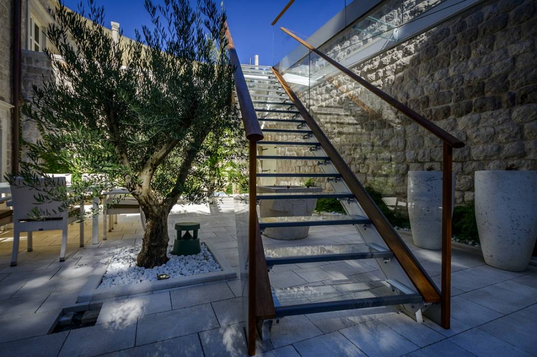 Hotels&Villas