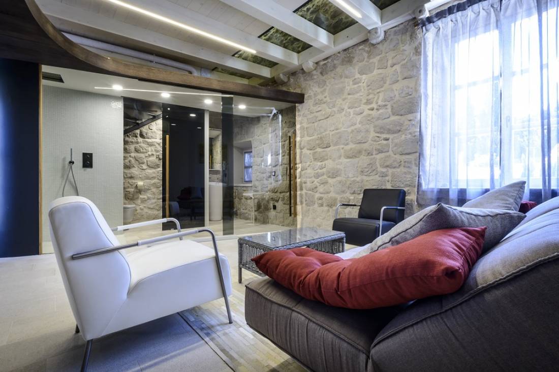 Hotels&Villas