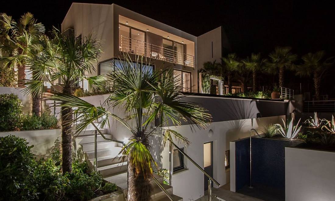 Hotels&Villas