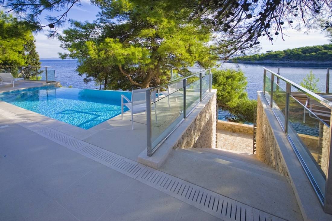Hotels&Villas