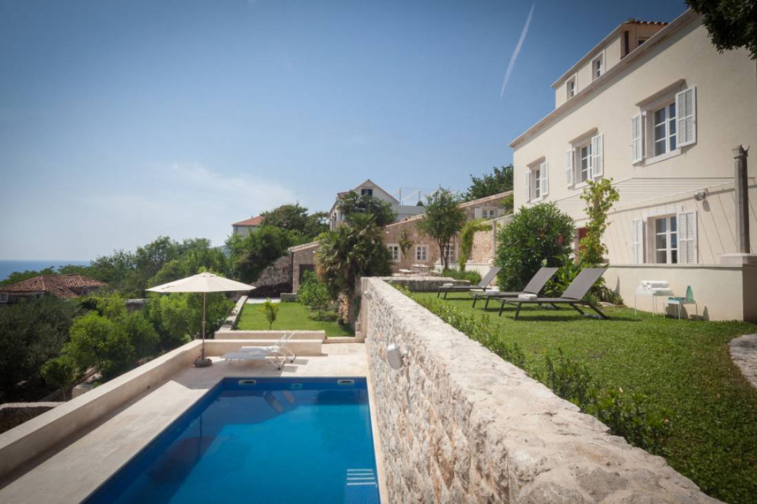 Hotels&Villas