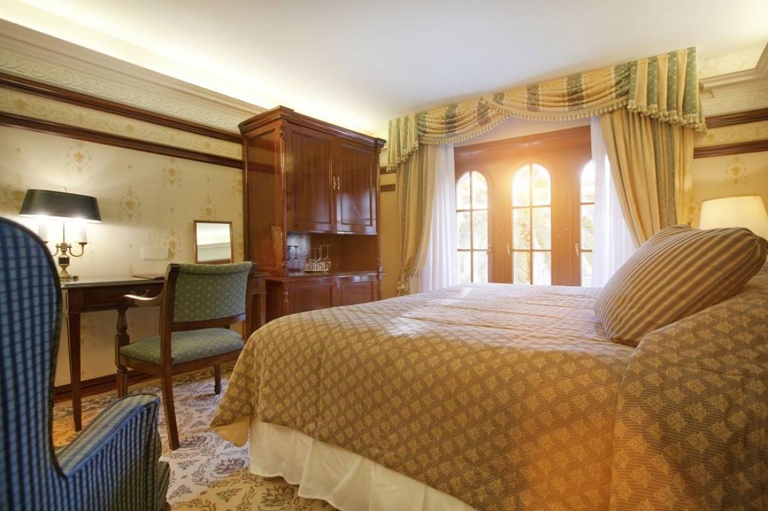Hotels&Villas